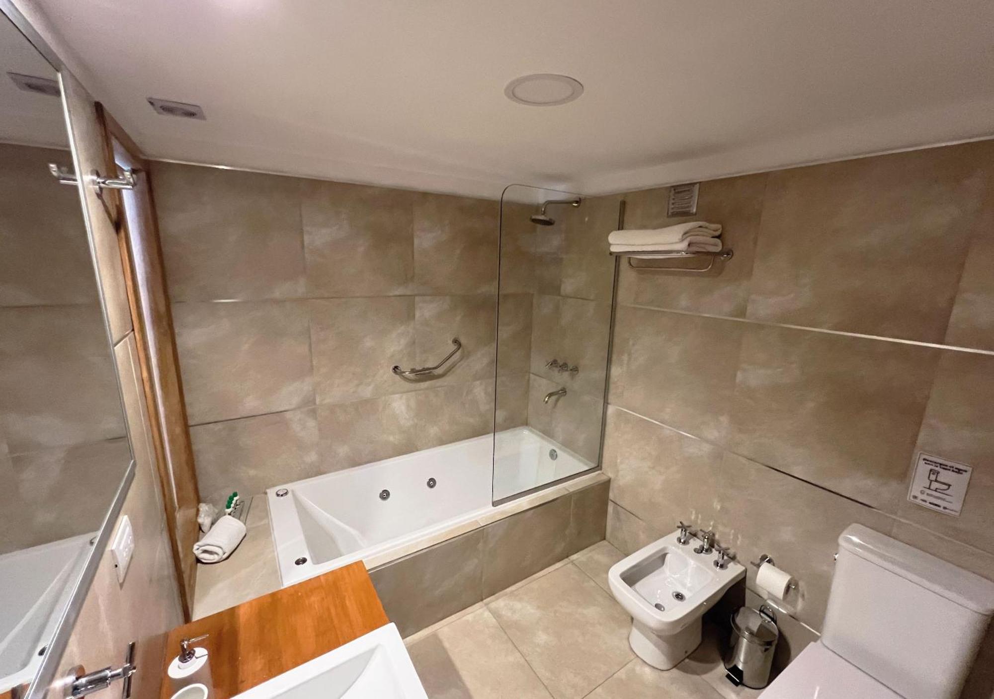 Huenu By Dot Boutique Hotel Villa La Angostura Værelse billede